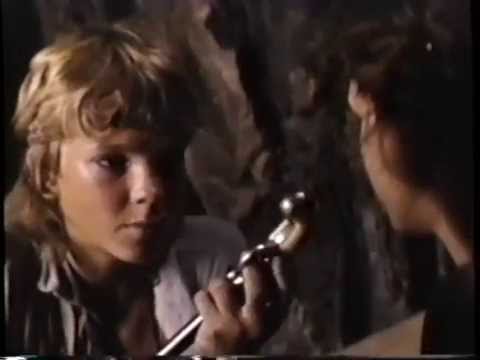 Shipwrecked (1991) Official Trailer