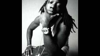 Ace Hood Ft. Lil Wayne - Clockin