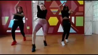Cuchi Cuchi- Prince Royce Coreografía Bachata Andrea Arellano