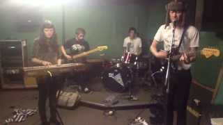 HIEROPHANTS - i'm not doing so well/nervous tic (live demo)