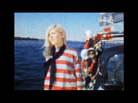 Alvvays - Archie, Marry Me (Official Video)