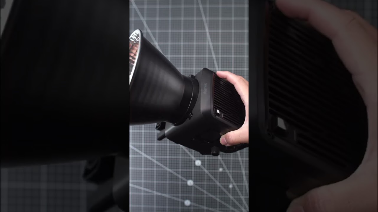 Unboxing the SmallRig RC 220B Pro Bi-Color LED Monolight #smallrig#coblight