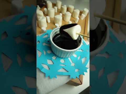 Cute Penguin Marshmallow Treats