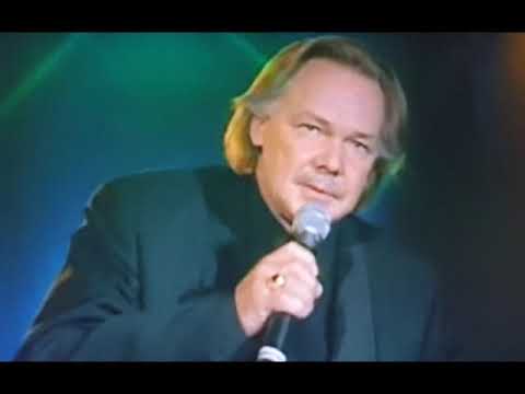 Kari Tapio & Paula Koivuniemi - Poika varjoiselta kujalta