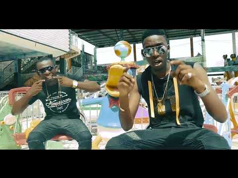 LE PHENIX ft GAITANO,MB LA MAGIE OFFICIAL CLIP