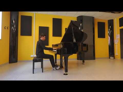 Liceo Musicale "Lucio Dalla" - Fryderyk Chopin: Studio op. 10 n. 5 ("Tasti Neri")