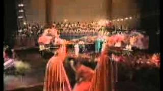 Walter Hawkins & The Love Center Choir - I'm Not The Same