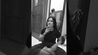 Download lagu Story Wa Cewek Ngerokok mp3 Download lagu Story Wa Cewek Ngerokok mp3