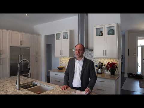 656 Ballycastle Cres | Ottawa