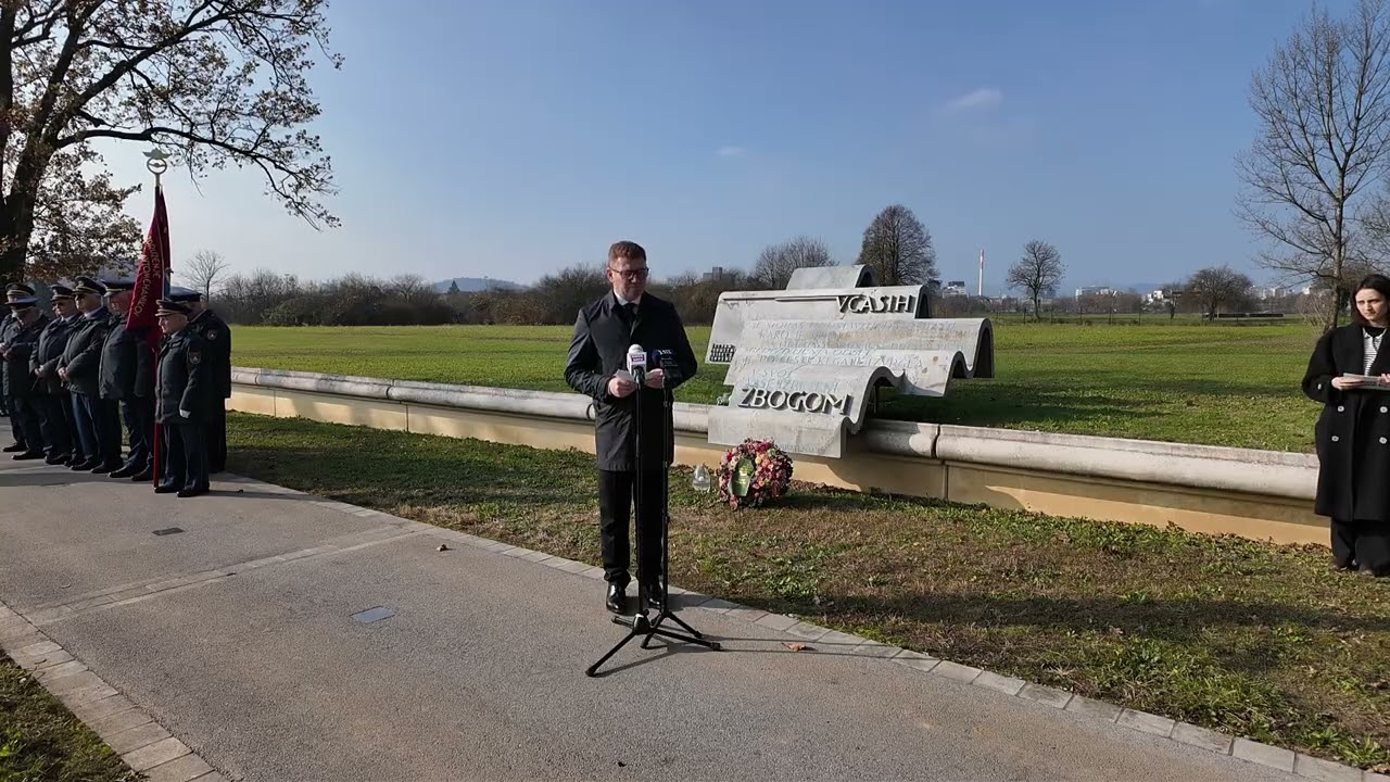 ob-svetovnem-dnevu-spomina-na-zrtve-prometnih-nesrec-poklon-pri-osrednjem-spomeniku-na-zalah