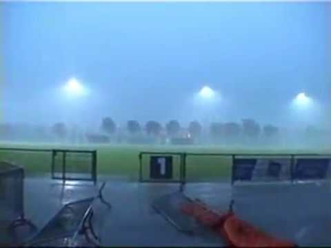 Noodweer op Sportpark De Ooigraaf  NEC - AGOVV