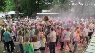 preview picture of video 'Bunte Party beim 1. Lüchower Holi-Festival'