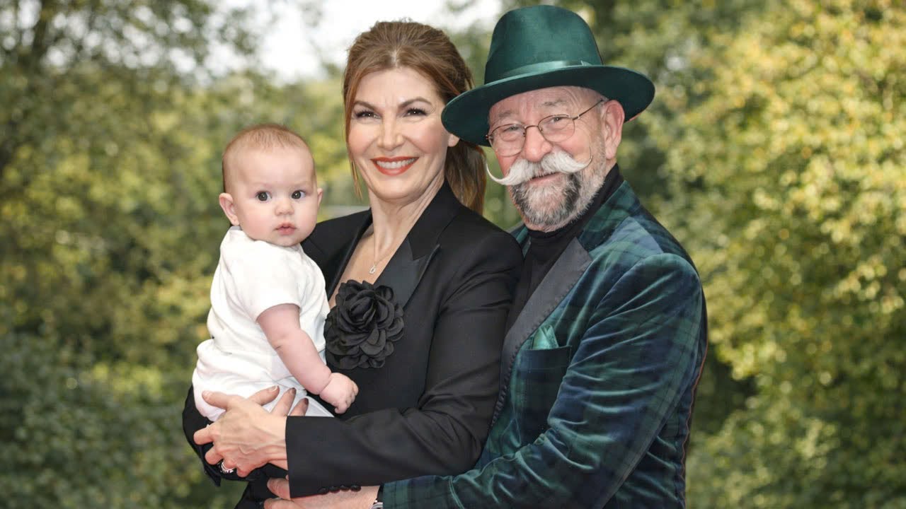 YouTube Thumbnail Downloader FULL HQ IMAGE