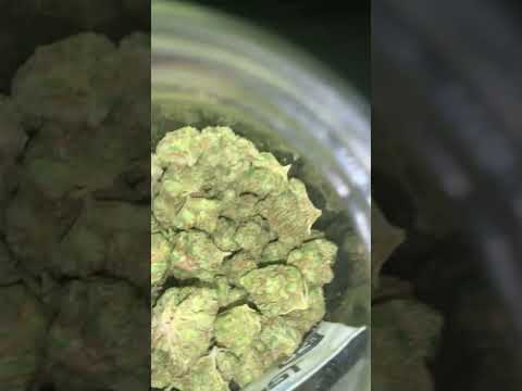 New pack from JK distro smalls east coast sour diesel go check them use code: ahsantie-elson20