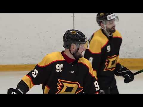 Optibet hokeja līga: HK Dinaburga - HK Olimp/Venta 2002. Spēles labākie momenti (03.03.2002)