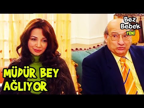 Müdür, Kulina'yı Kıskanıyor - Bez Bebek Eğlenceli Videolar