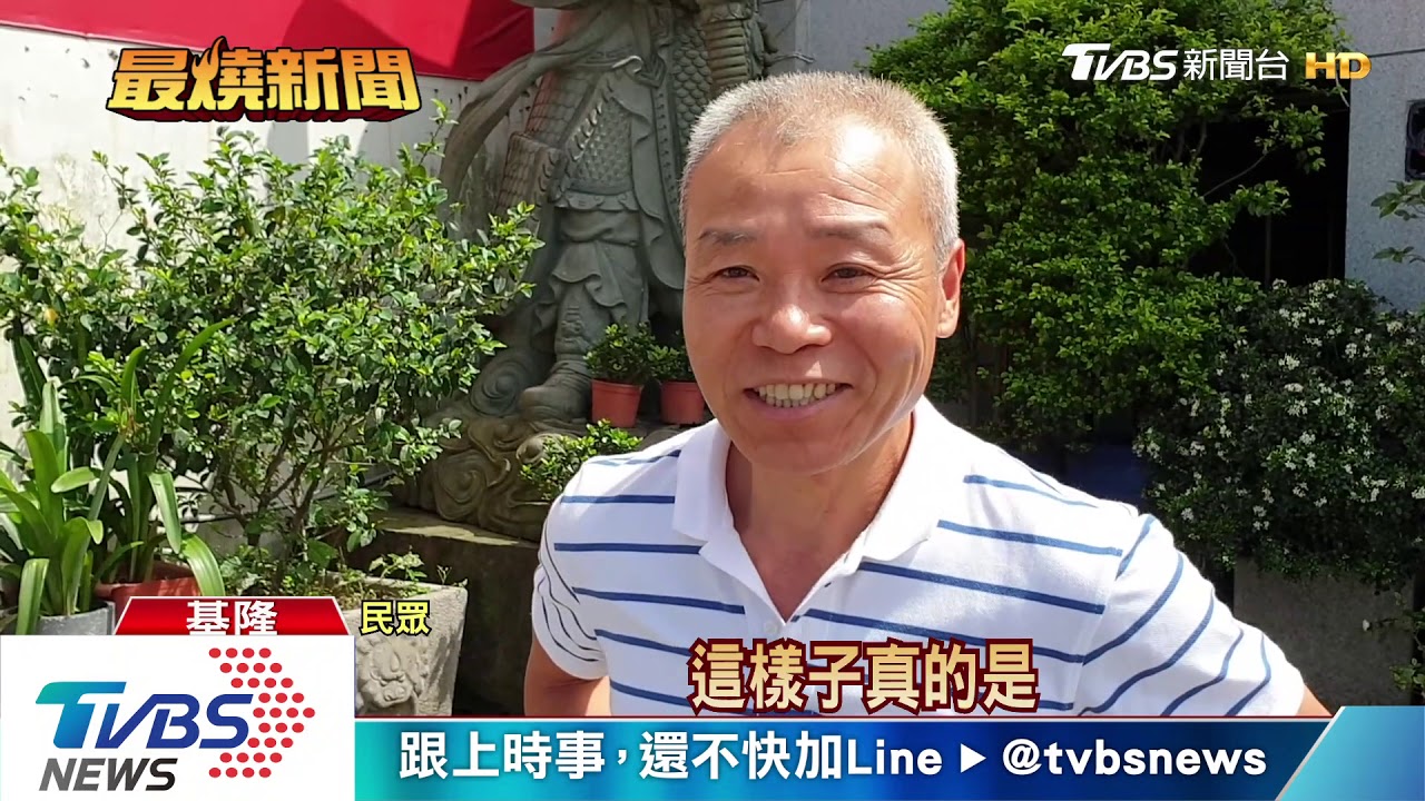 借丟？男開名車停賣場　提2大袋垃圾亂倒