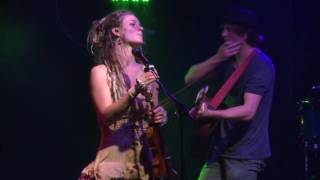 Coco and the Butterfield @ Moonbeams Festival 2016