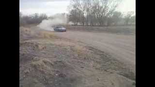preview picture of video 'Jason tearin up the dirt S turn'