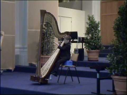 Joung harpist from Russia - A. Andrushchenko (N1-  Shostakovich - "Sharmanka")