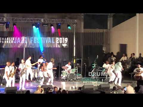 Mwenso & the Shakes - Harlem, Don't Let Them Get You Down