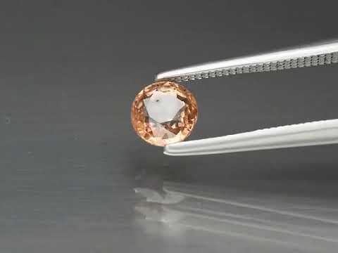 Natuurlijk Saffier Briljant Kleur Geel orange 0,71 ct.