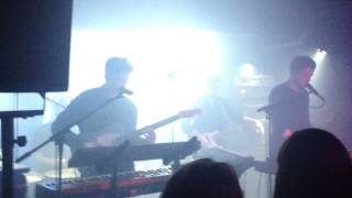 Aquilo - "Calling Me" at Paris, 25.06.2015