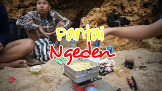 preview picture of video 'Pantai Ngeden - Yogyakarta || One Minute Trip'