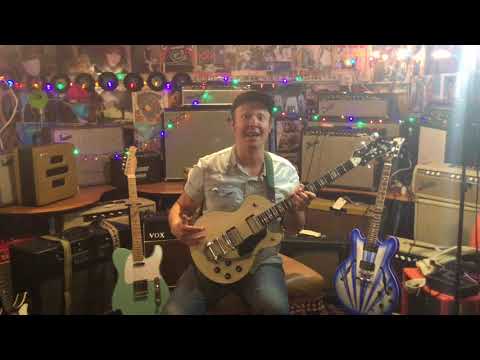 Hagstrom SWEDE L.P. 1976 White Aged,  Geppetto Camelot PAF pups..   Bigsby trem system.  Watch video image 11