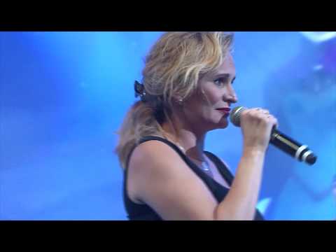 Monika Absolonová a Hamleti - Najednou