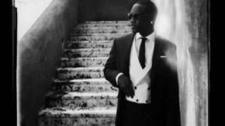 * * *Akon - Her Shoes (NEW!! 2010!! Unfinished Track)* * *