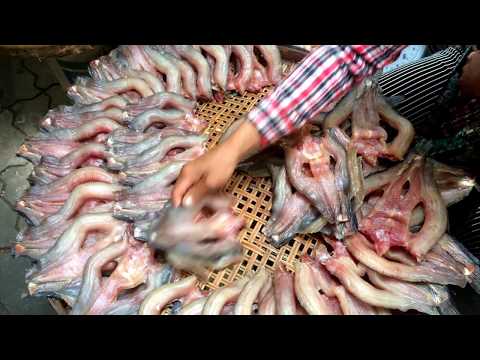 Asian Street Food, Foods Selling In Phnom Penh Market, Market Food In The City