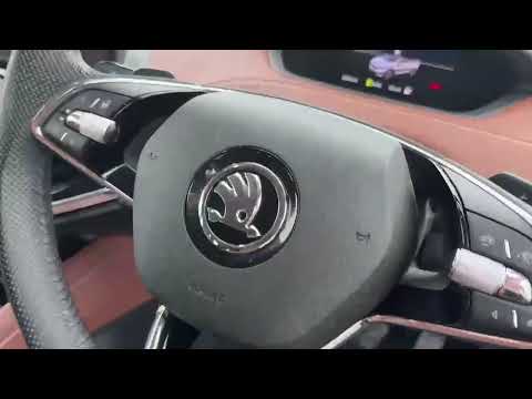 Skoda Enyaq 2022 IV 60 62KWH 177BHP AUTOMATIC GRAD - Image 2