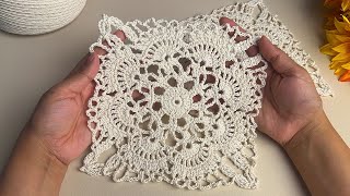 Eye catching beautiful crochet square pattern