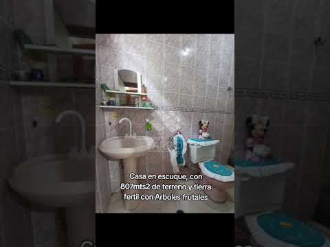 Casa en Escuque Estado trujillo 807mtrs2 Terrono fertil y arboles frutales