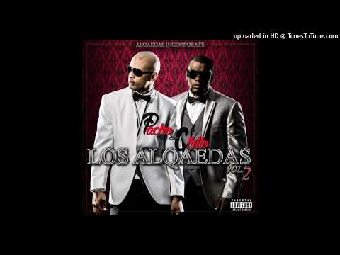 13. Pacho & Cirilo - Mi Nena Se Pasa Peleando (f. Alexio 'La Bestia')
