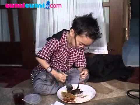 Daus Mini Buka Puasa Dengan Ayah Angkat - cumicumi.com