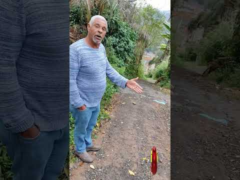TUCÃO DO PT DETONA GOVERNO AYRES E FALA SOBRE A ESPOSA QUE QUEBROU O TORNOZELO EM RUA POR FALTA DE MANUTENÇÃO NA FAVELA DO JUSTINOS .