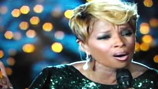 Mary J. Blige performs Have Yourself a Merry Little Christmas live