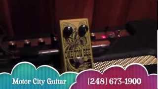 Video thumbnail for MoJo Hand FX One Ton Bee Fuzz Pedal by MarkThomasMusic