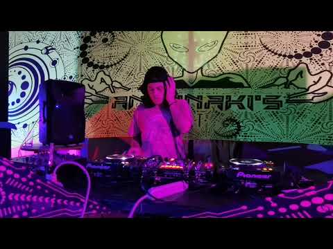 JEUDY MARCHENA 👽 Fhaken + Anih 🇲🇽 birthday bash.