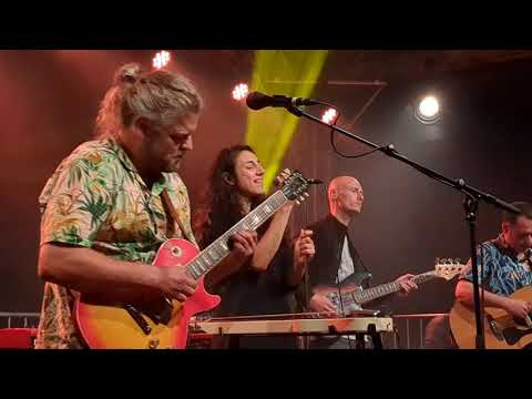 Intergalactic Lovers - Bruises (Live 2023-08-29 in Essen, Zeche Carl)