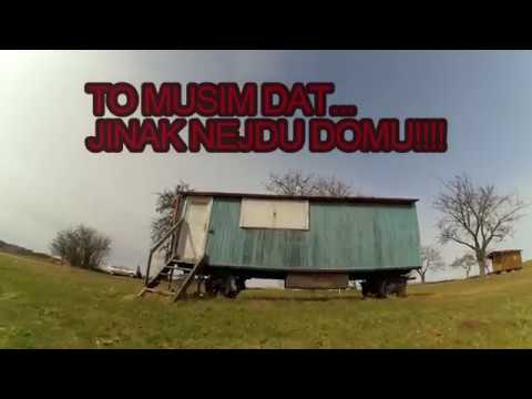 NA CESTÁCH S QUADROU