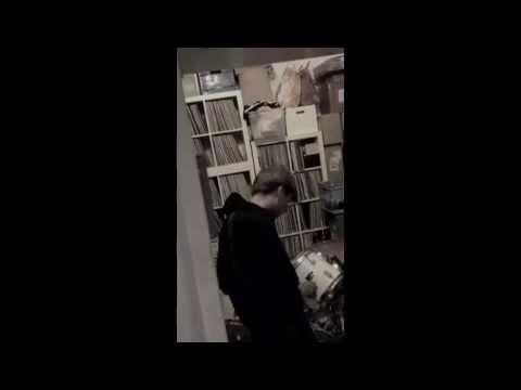download lagu mp3 mp4 Sex Malmo, download lagu Sex Malmo gratis, unduh video klip Sex Malmo