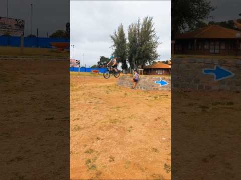 Escuela GRAVITY MTB TEAM Trenque Lauquen, Buenos Aires #drop #mtb #argentina