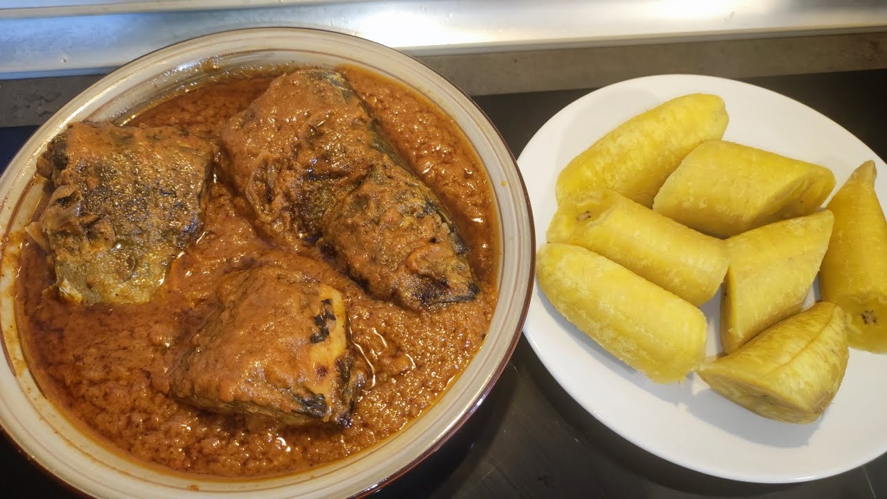 THE EASIEST AND BEST WAY TO MAKE FISH STEW | SAUCE TOMATE #food #delicious #yummy #africa #cameroon