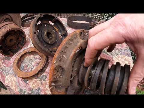 First, and feeble, attempt at showing and explaining epicyclic gearboxes.