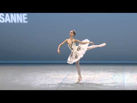 Laura Fernandez-Gromova - 2015 Prix de Lausanne Selections - Classical variation