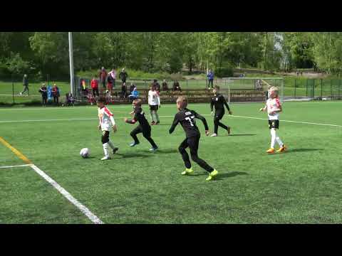 Pojat E10 VJS/pun1 - KJP