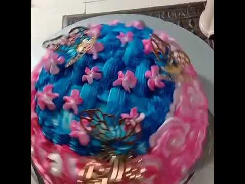 pink and blue cake